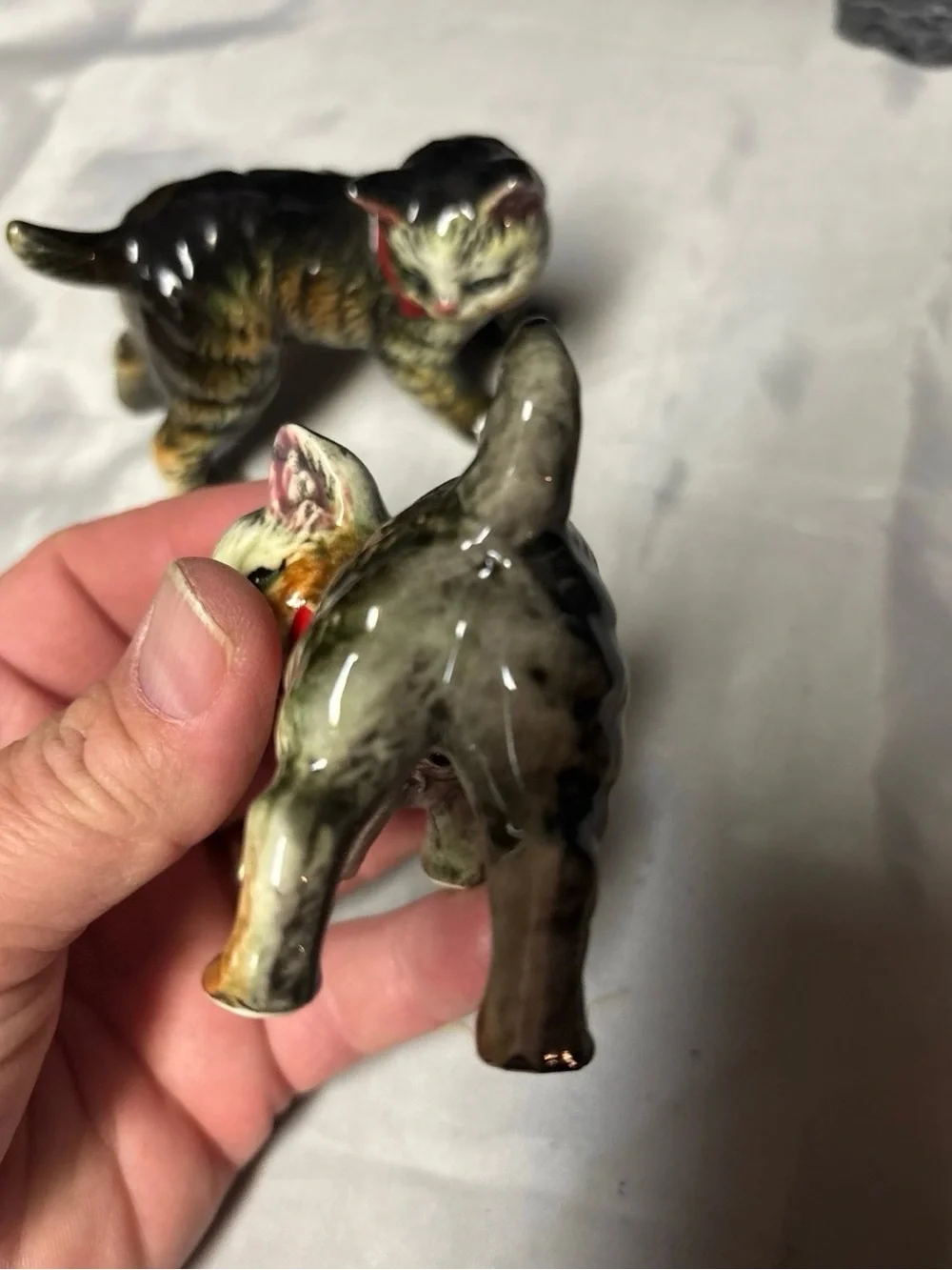 Vintage Small Ceramic Cats